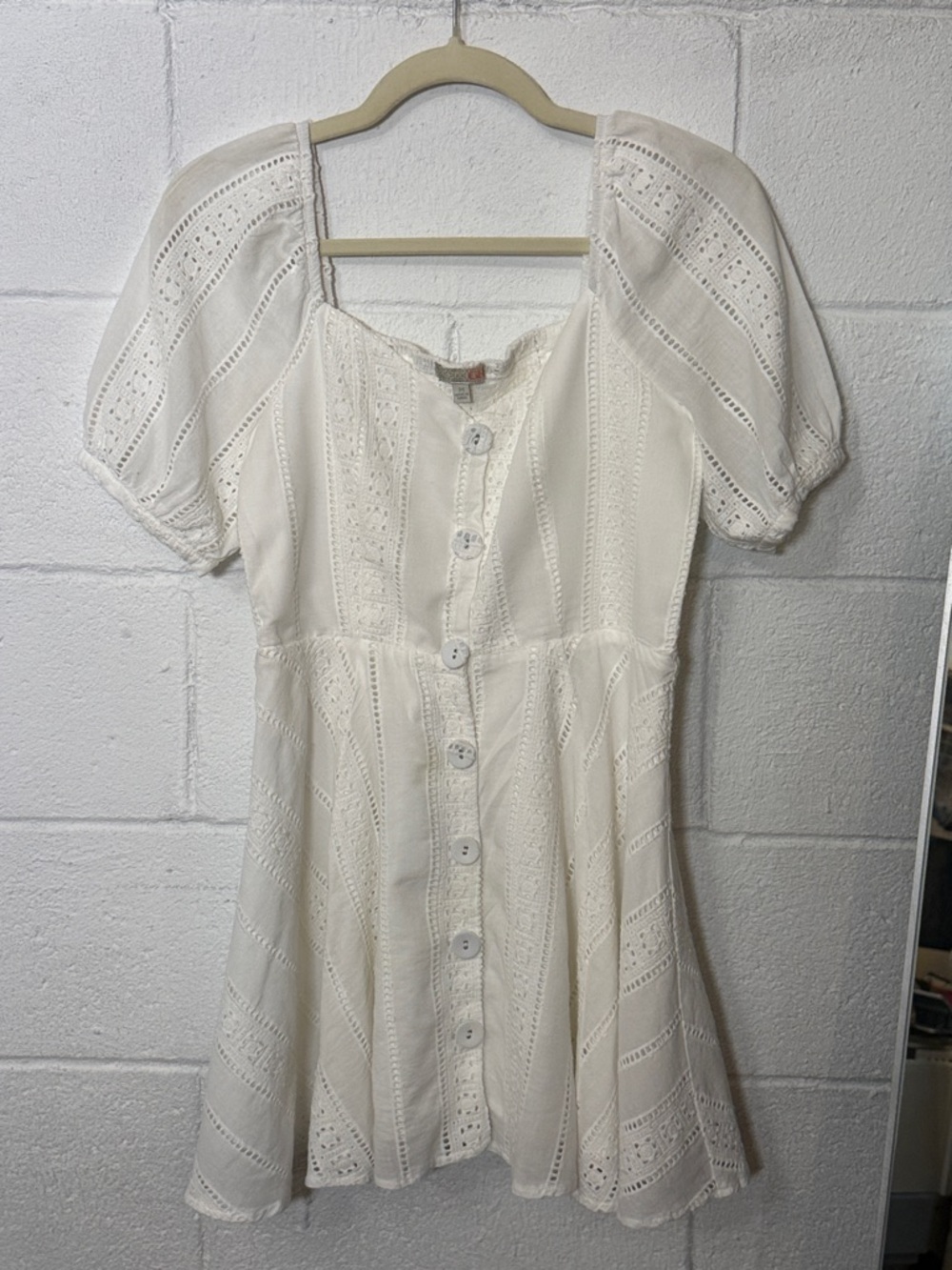 GB girls Ivory Eyelet Button-Front Peasant Tunic